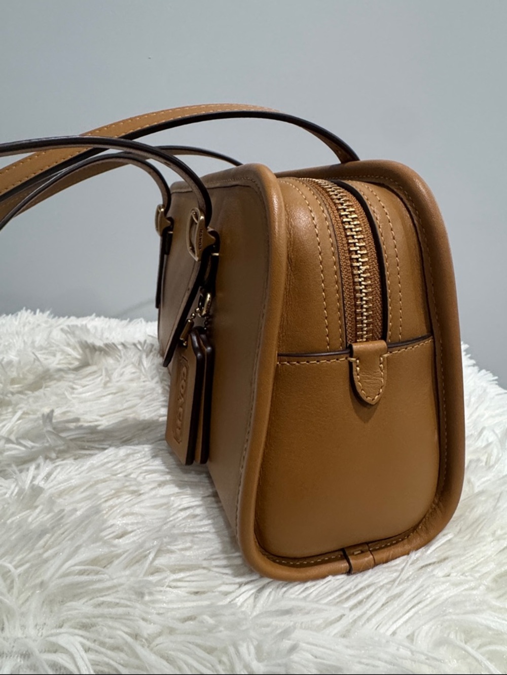 Coach Swing Zip Shoulder Bag - Picture 7 of 8